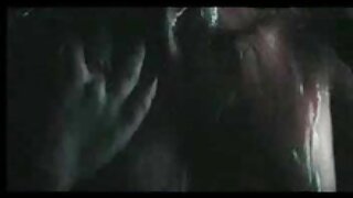 بے ہودہ سنہرے بالوں  ...
